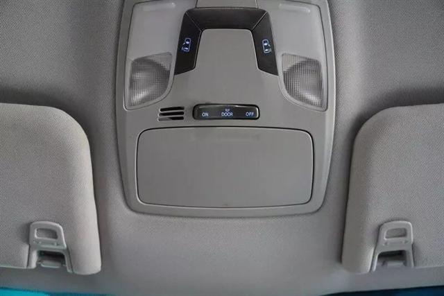 2017 Toyota Sienna LE 7 Passenger