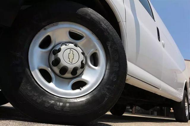 2009 Chevrolet Express Work Van