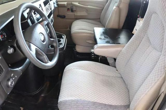 2009 Chevrolet Express Work Van