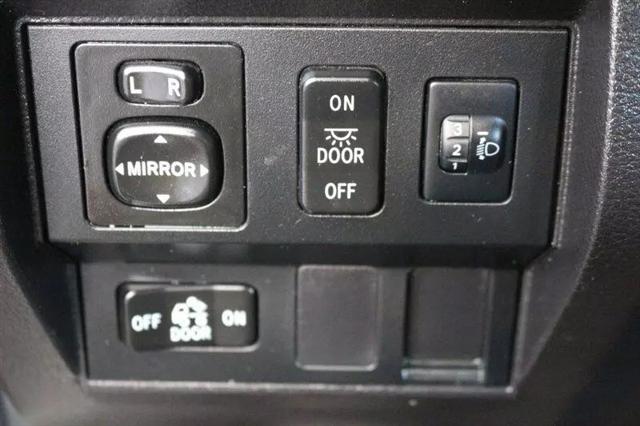 2015 Toyota Tundra SR 5.7L V8