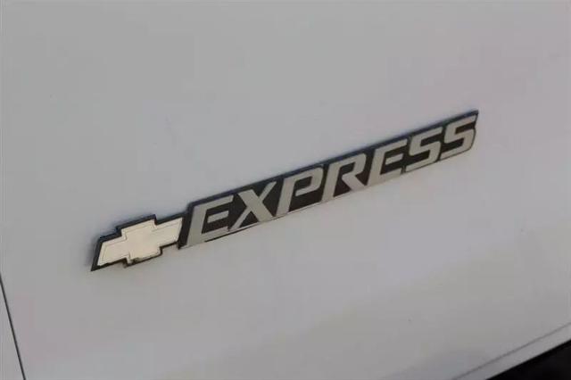 2007 Chevrolet Express Work Van
