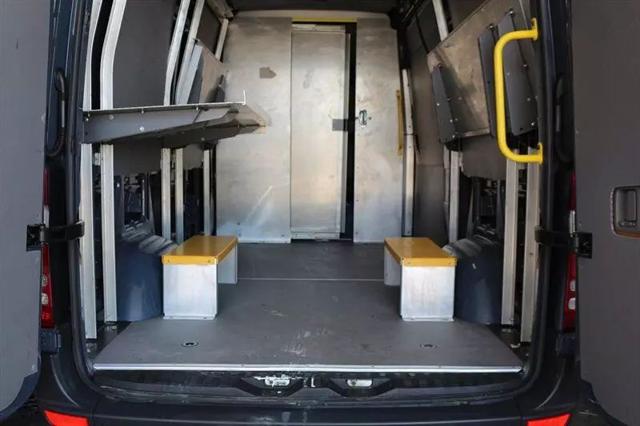 2018 Mercedes-Benz Sprinter 2500 Standard Roof V6