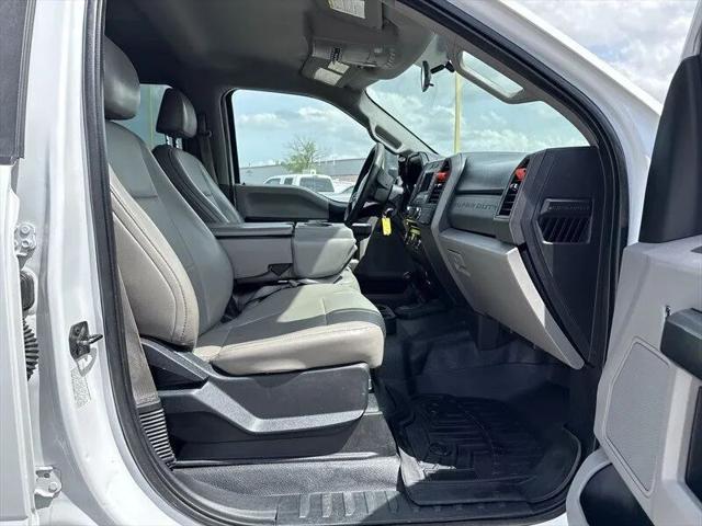 2017 Ford F-550 XL