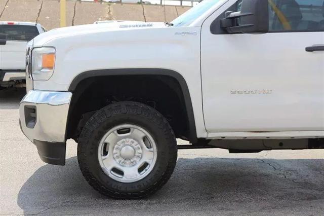 2017 GMC Sierra 2500HD Base