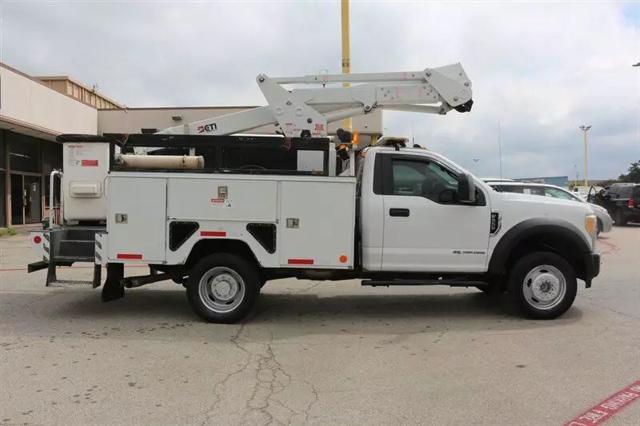 2017 Ford F-550 XL
