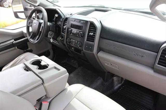 2017 Ford F-550 XL