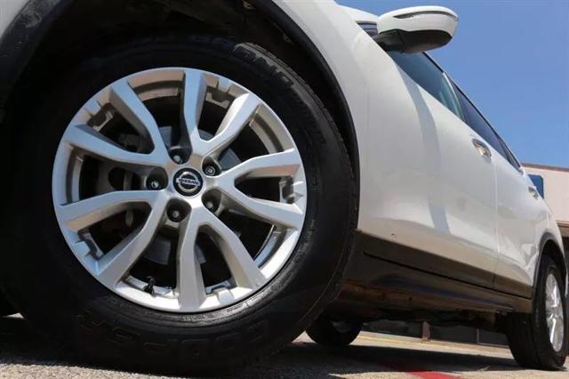 2020 Nissan Rogue S FWD