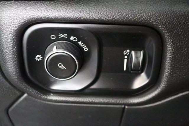 2021 Jeep Ram 2500 Tradesman Crew Cab 4x4 8' Box