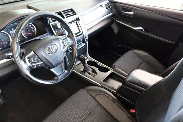 2015 Toyota Camry SE
