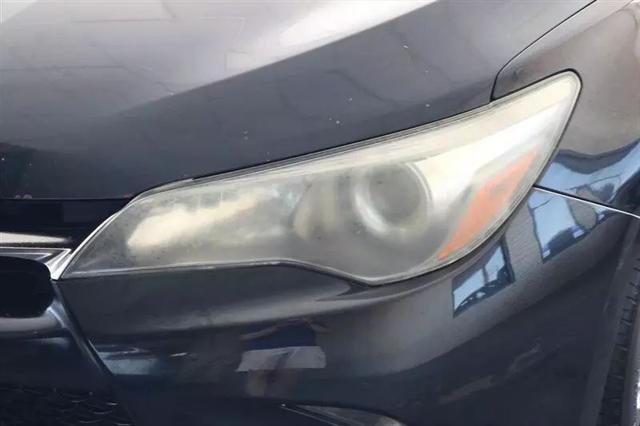 2015 Toyota Camry SE