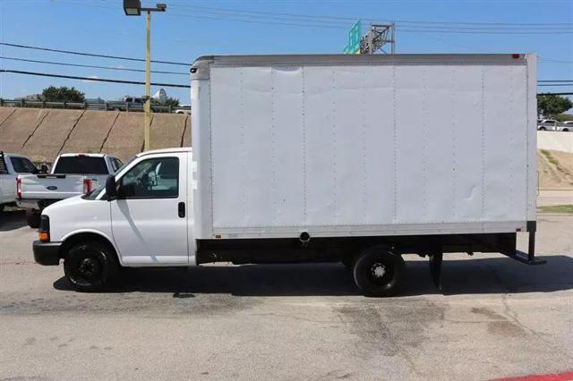 2008 Chevrolet Express Cutaway Work Van