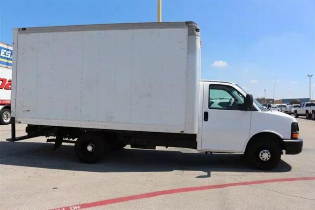 2008 Chevrolet Express Cutaway Work Van