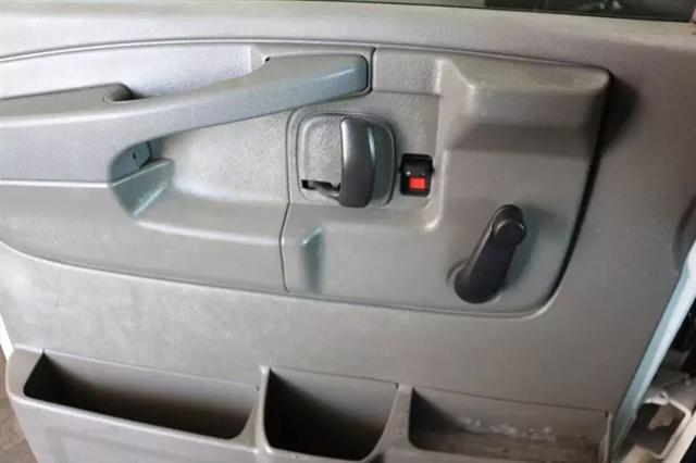 2008 Chevrolet Express Cutaway Work Van