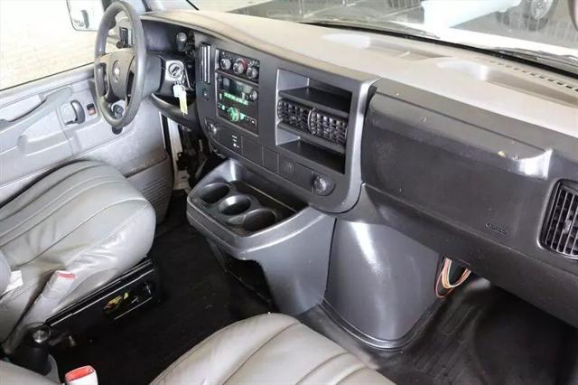 2008 Chevrolet Express Cutaway Work Van