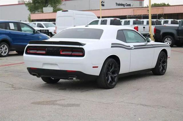 2020 Dodge Challenger SXT