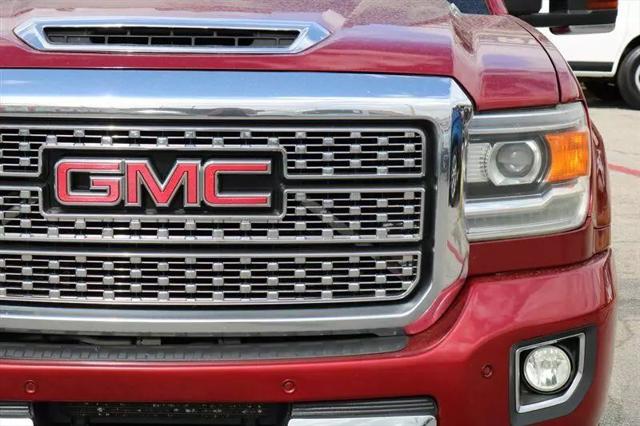 2018 GMC Sierra 2500HD Denali