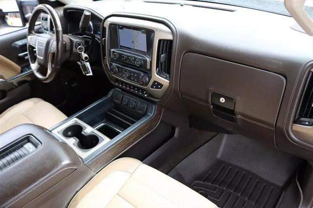 2018 GMC Sierra 2500HD Denali