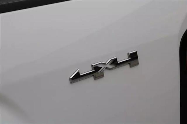 2021 GMC Canyon 4WD Crew Cab Long Box Elevation