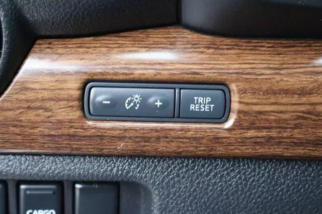 2017 Nissan Titan Platinum Reserve