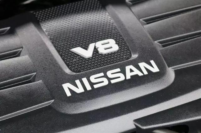 2017 Nissan Titan Platinum Reserve