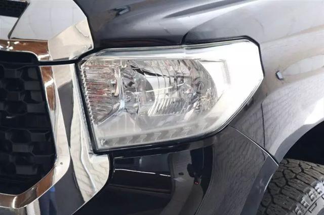 2018 Toyota Tundra SR5 5.7L V8