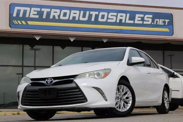 2016 Toyota Camry LE for sale in Arlington, TX