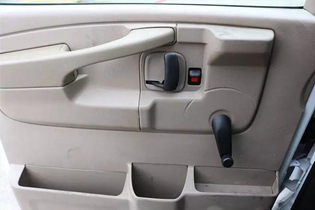 2007 Chevrolet Express Work Van