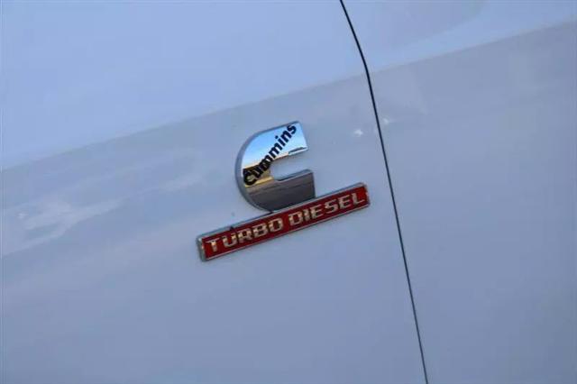 2021 Jeep Ram 2500 Tradesman Crew Cab 4x4 8' Box