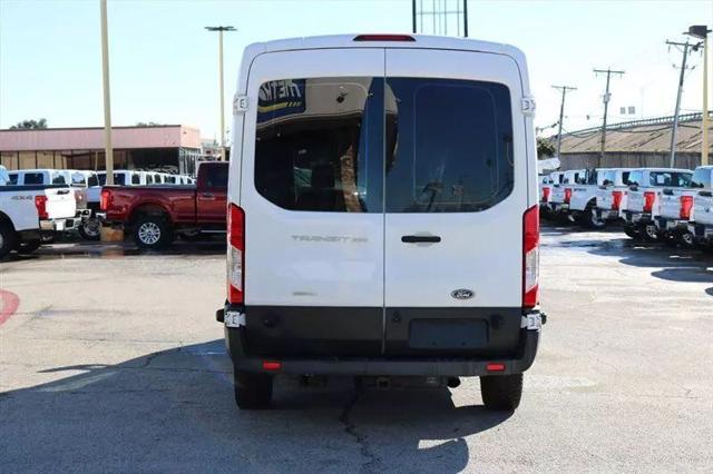 2016 Ford Transit Medium Roof w/Sliding Side Door Van