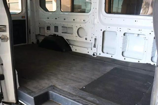 2016 Ford Transit Medium Roof w/Sliding Side Door Van