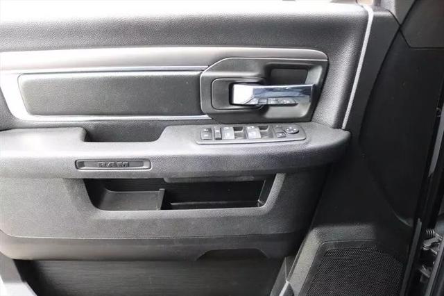2022 Ram 1500 Classic Warlock Quad Cab 4x4 6'4" Box