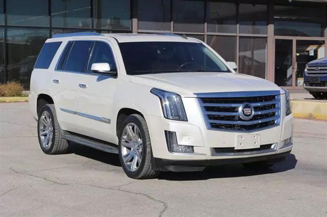 2015 Cadillac Escalade Luxury