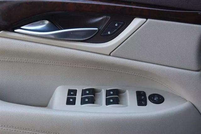 2015 Cadillac Escalade Luxury