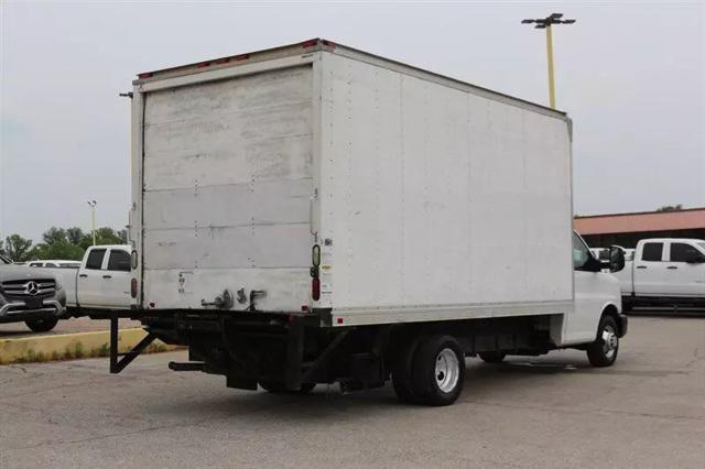 2011 Chevrolet Express Cutaway Work Van