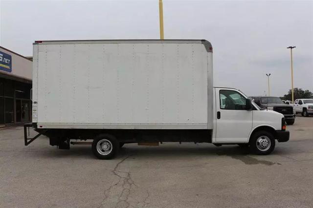 2011 Chevrolet Express Cutaway Work Van