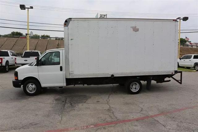 2011 Chevrolet Express Cutaway Work Van