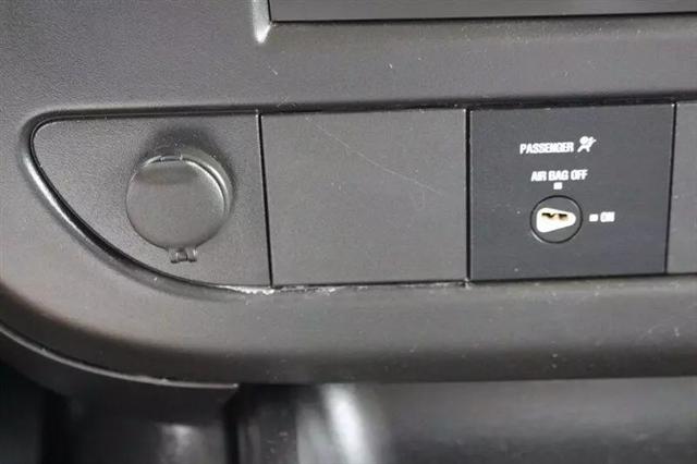 2011 Chevrolet Express Cutaway Work Van