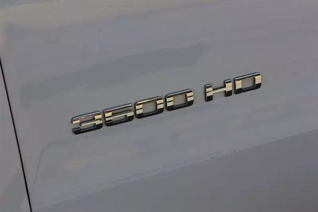 2015 Chevrolet Silverado 3500HD WT