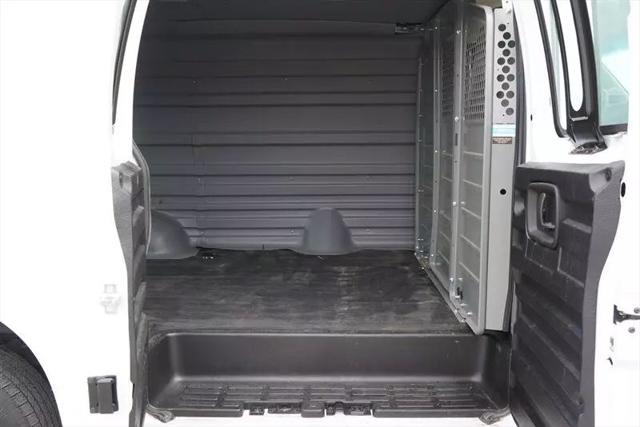 2020 Chevrolet Express Cargo Van RWD 2500 Regular Wheelbase WT