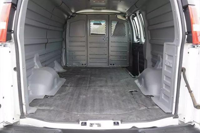 2020 Chevrolet Express Cargo Van RWD 2500 Regular Wheelbase WT