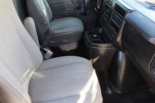 2011 GMC Savana 3500 Work Van