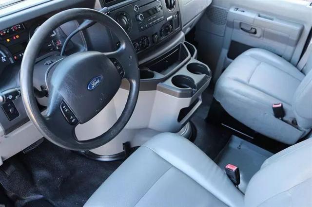 2014 Ford E-150 Commercial