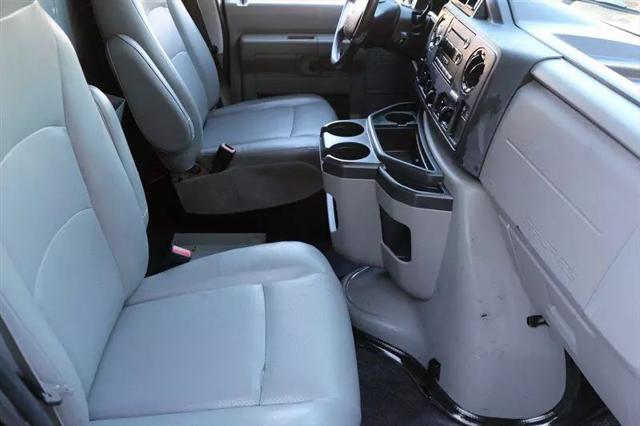 2014 Ford E-150 Commercial