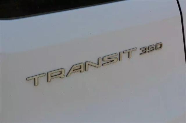 2015 Ford Transit Medium Roof w/Sliding Side Door Van