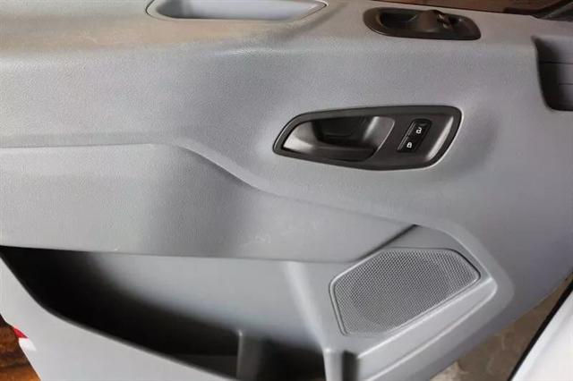2015 Ford Transit Medium Roof w/Sliding Side Door Van