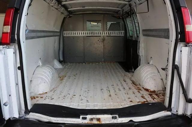 2009 Chevrolet Express Work Van