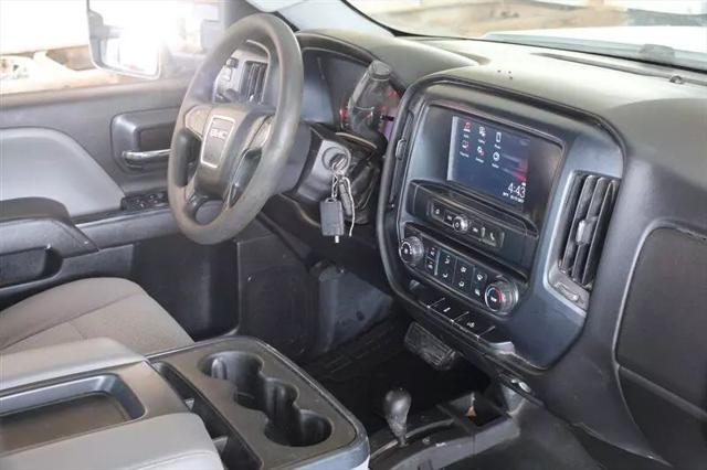 2017 GMC Sierra 2500HD Base
