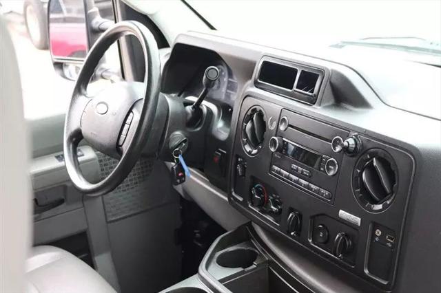 2014 Ford E-150 Commercial
