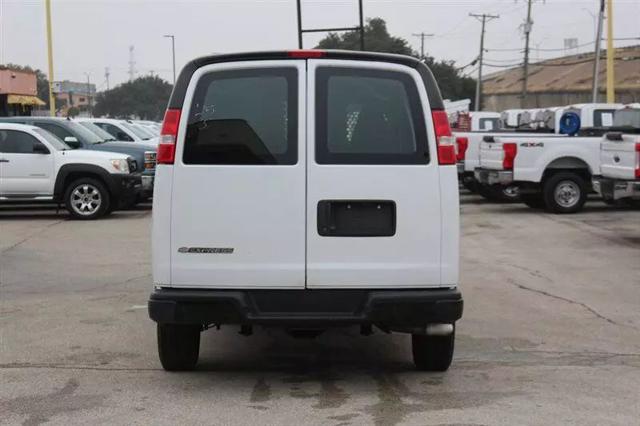 2021 Chevrolet Express Cargo Van RWD 2500 Regular Wheelbase WT