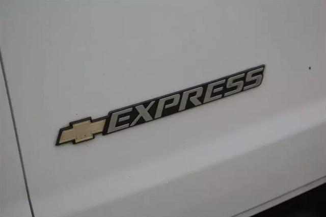 2021 Chevrolet Express Cargo Van RWD 2500 Regular Wheelbase WT